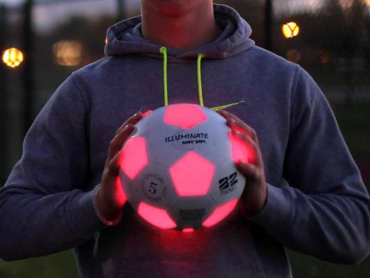 KanJam Illuminate LED-fotboll